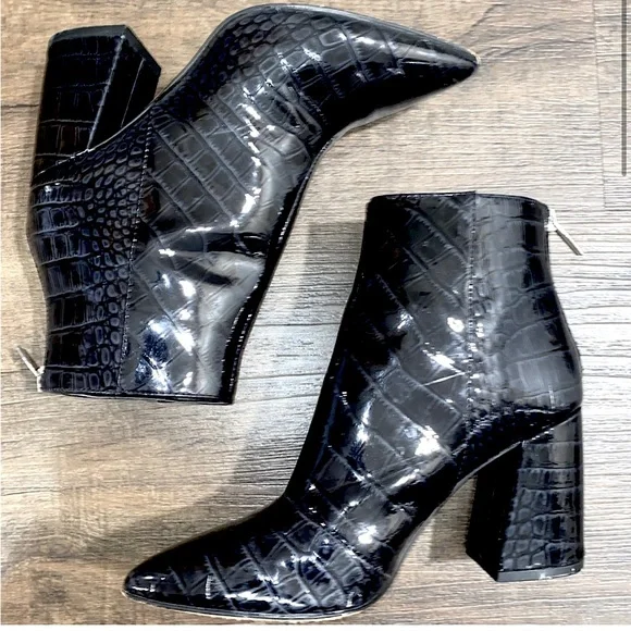 Vince Camuto Benedie Crocodile Booties - Picture 2 of 7